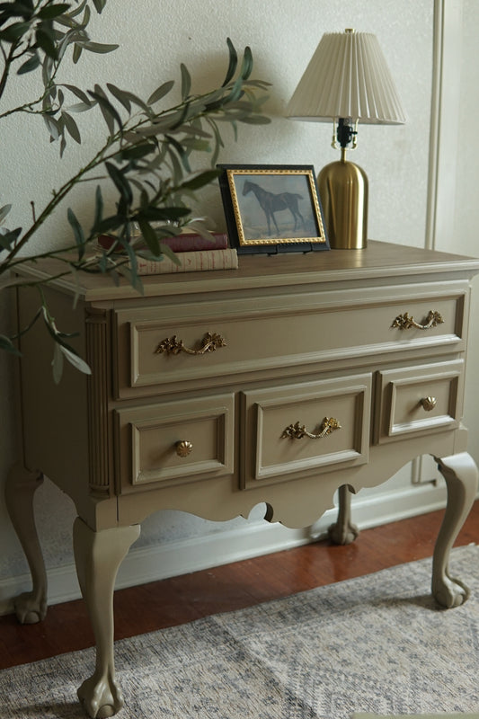 Vintage 3-drawer Clawfoot Entry Table